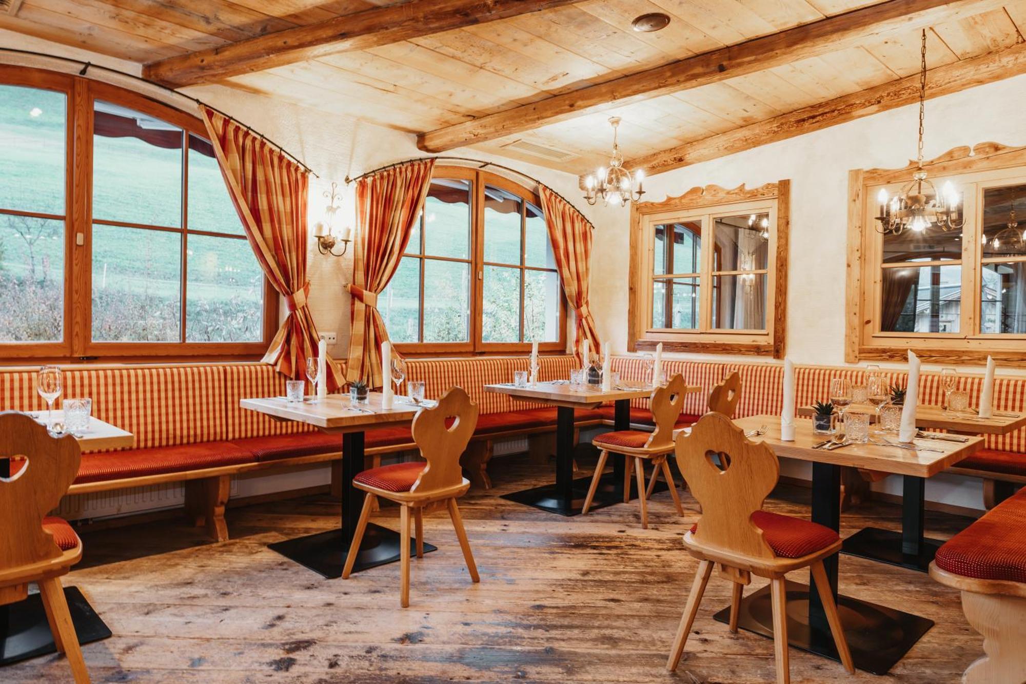 Hotel Lammwirt Гросарл Екстериор снимка